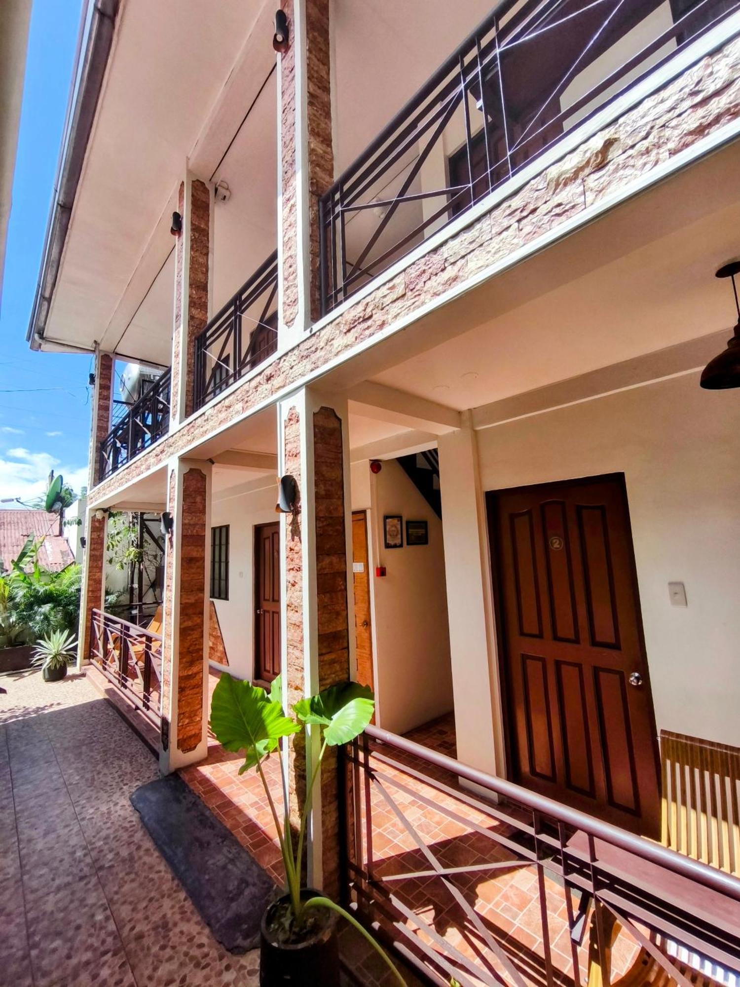 Digital Nomad Place - City Center Coron Esterno foto